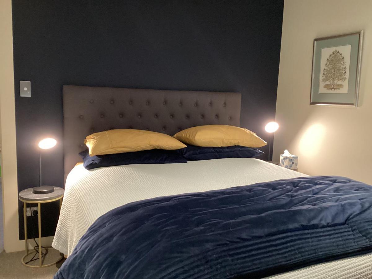Hadley Close Dunedin Extérieur photo